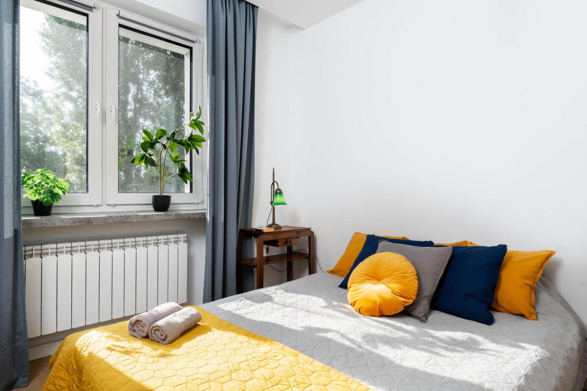 Chopin Apartment Lazienki Park Варшава Экстерьер фото