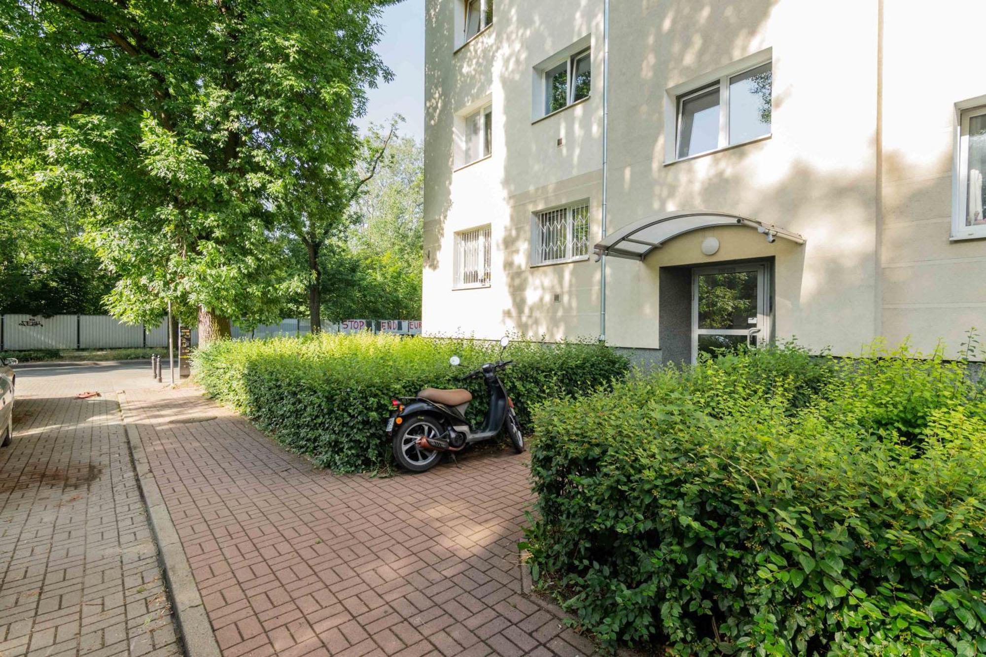 Chopin Apartment Lazienki Park Варшава Экстерьер фото